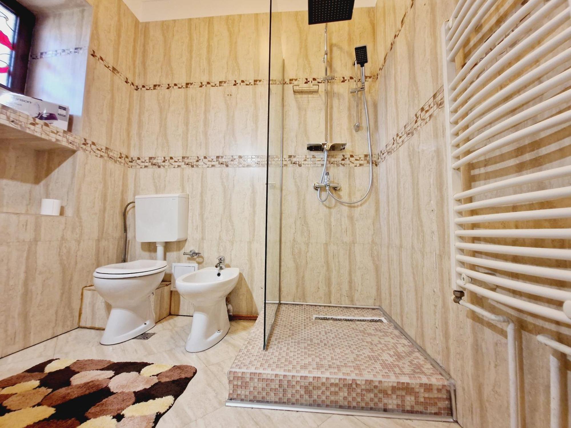 Vila 5* Royal House Near Unirii Square Kluž Exteriér fotografie