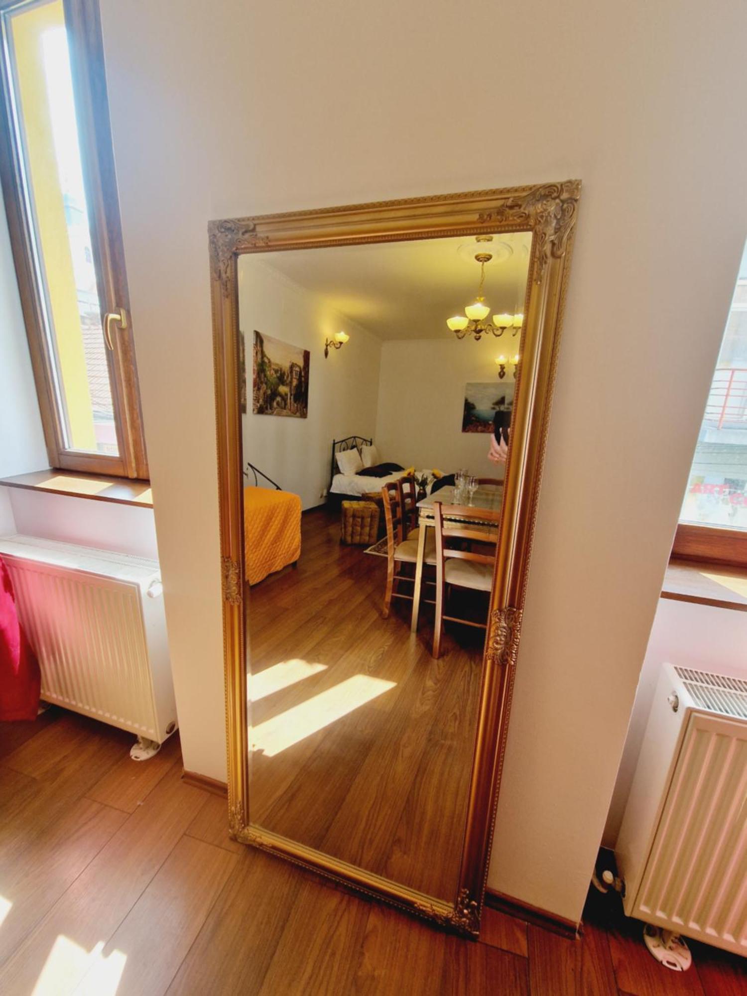 Vila 5* Royal House Near Unirii Square Kluž Exteriér fotografie